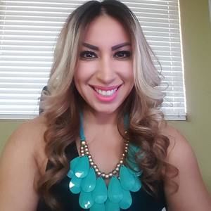 Meet your Posher, Isla